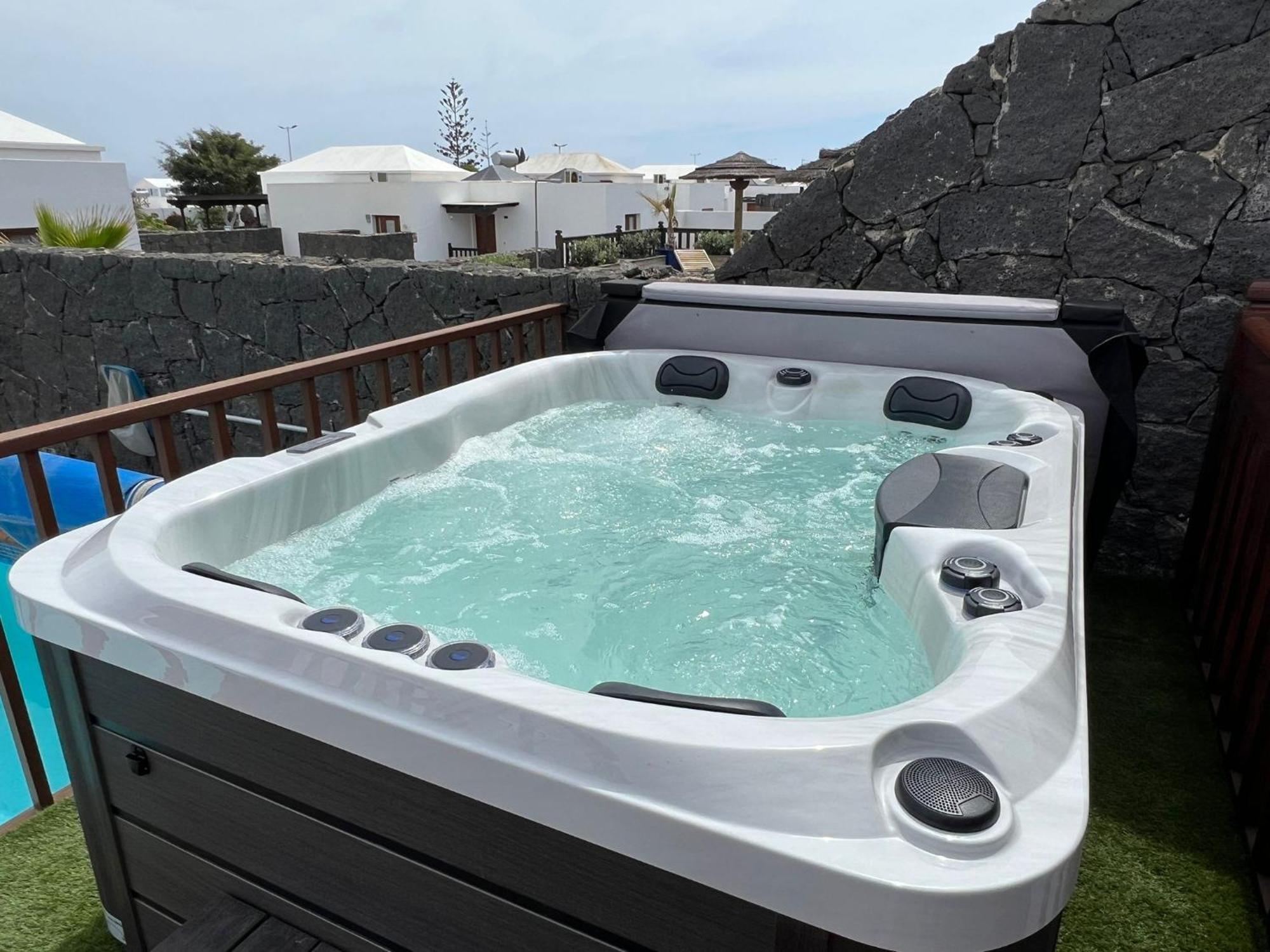 Villa 61 Playablanca Lanzarote Pool Spa Playa Blanca  Ngoại thất bức ảnh