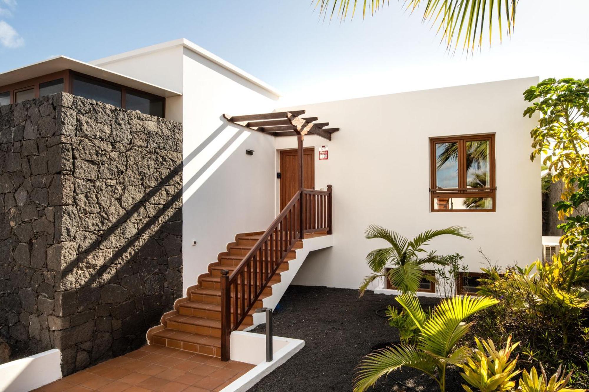 Villa 61 Playablanca Lanzarote Pool Spa Playa Blanca  Ngoại thất bức ảnh
