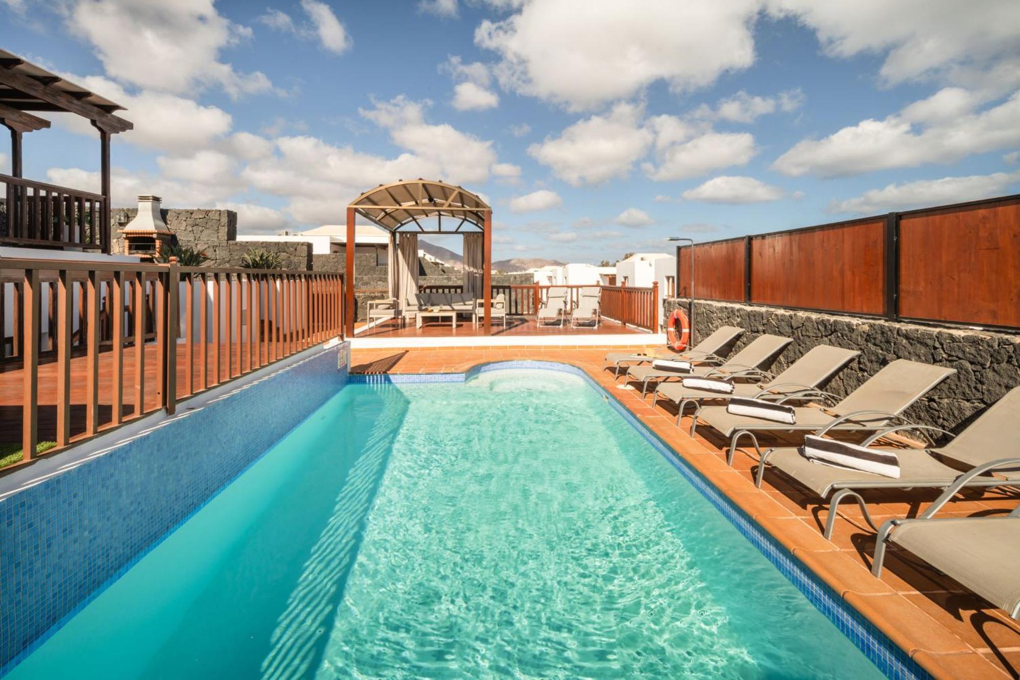 Villa 61 Playablanca Lanzarote Pool Spa Playa Blanca  Ngoại thất bức ảnh